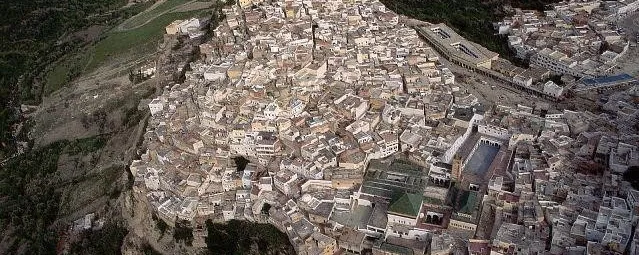 جماعة مولاي إدريس زرهون